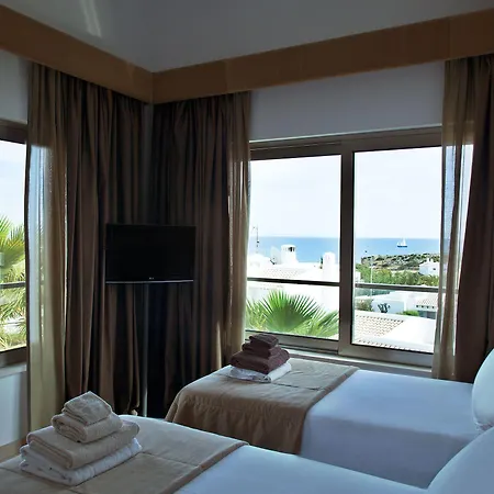 Villa Sao Rafael Holidays *